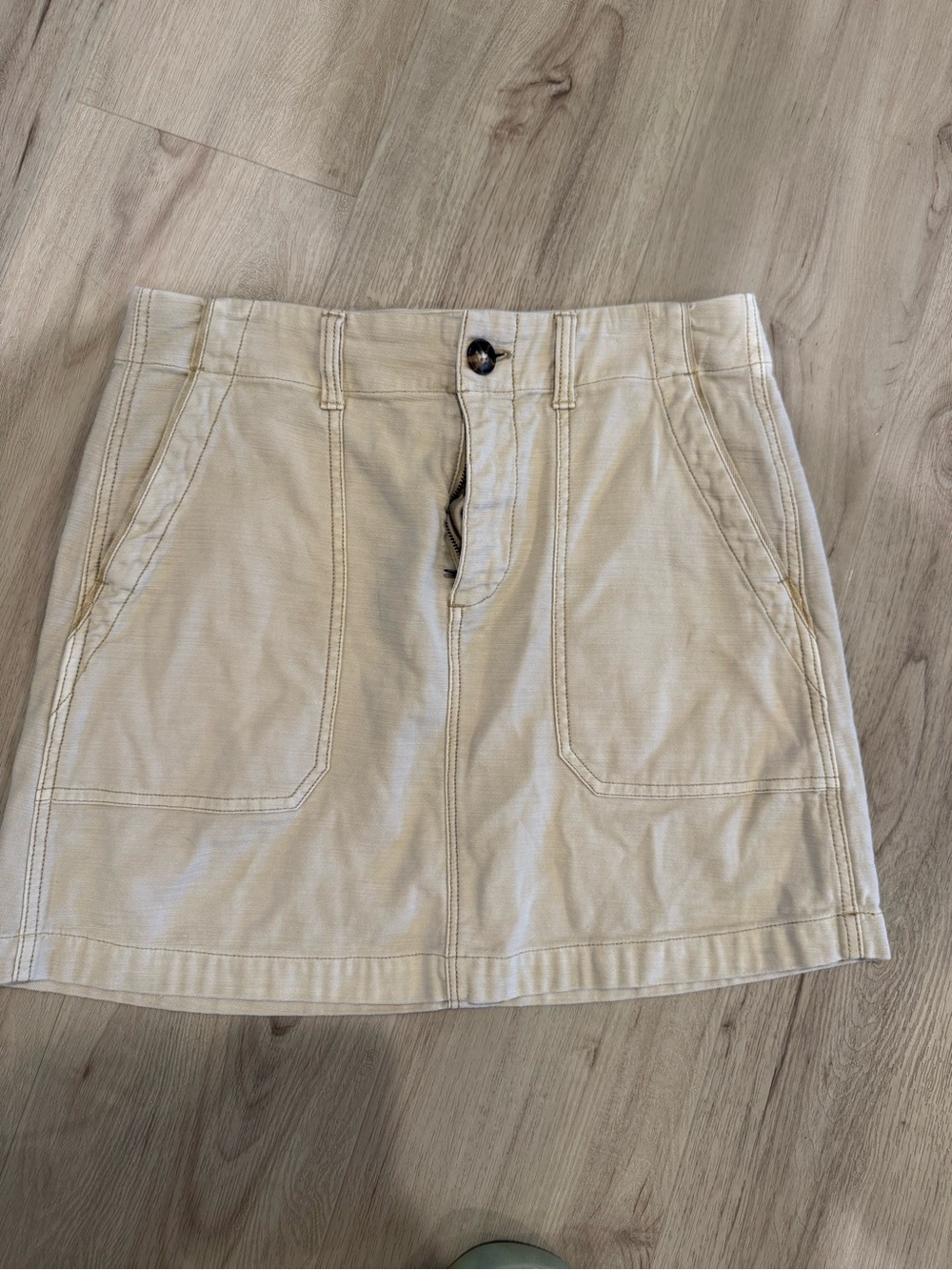 Faherty utility skirt with Front Pockets